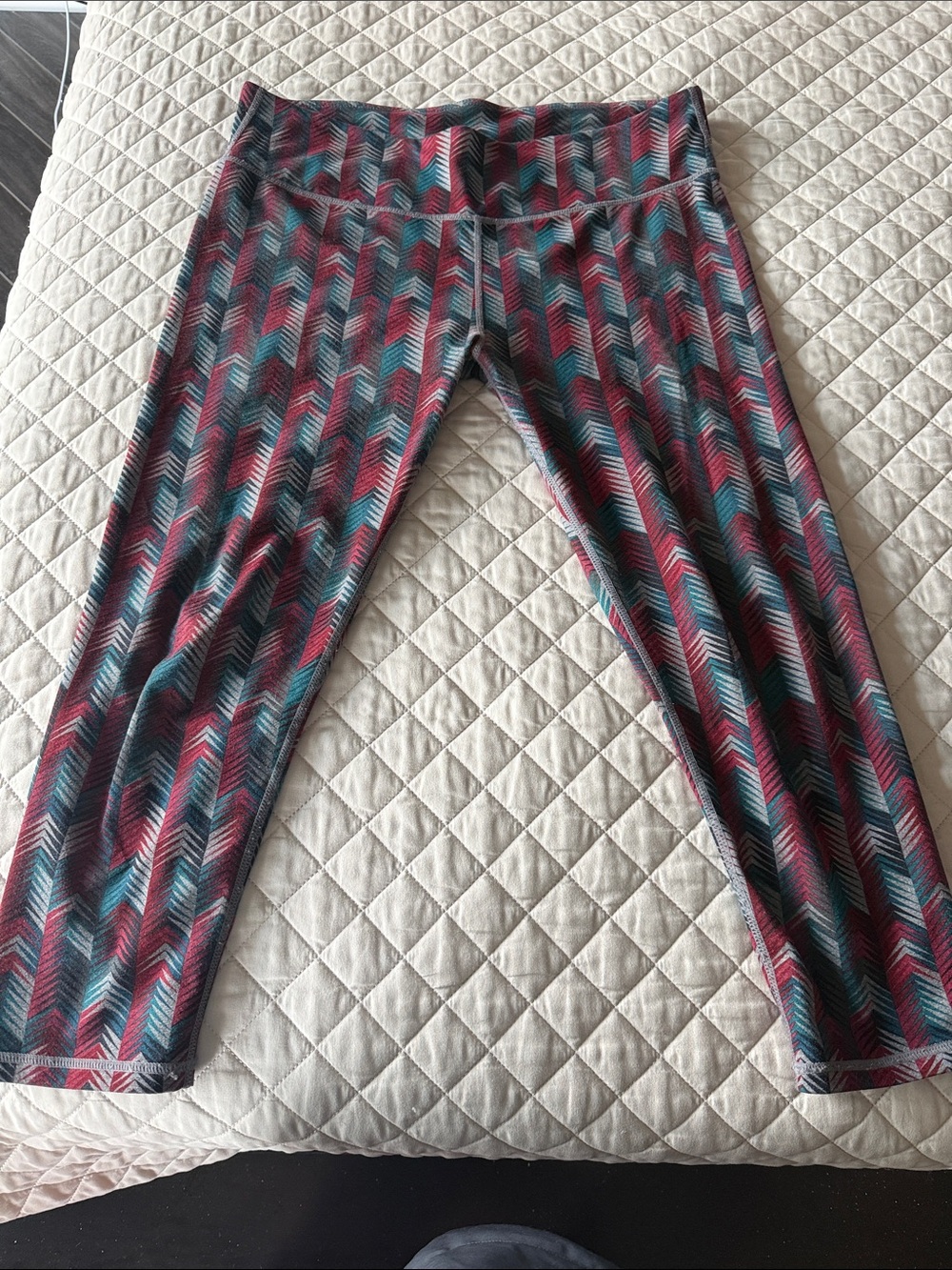 Fabletics Chevron Capris in Teal, Burgundy & Gray